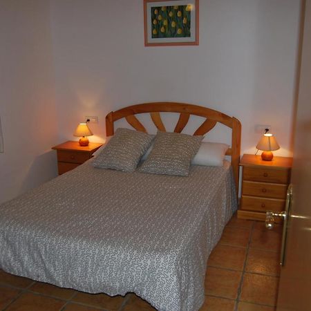 Apartamentos Les Moreres Duesaigues Bagian luar foto