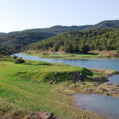Apartamentos Les Moreres Duesaigues Bagian luar foto